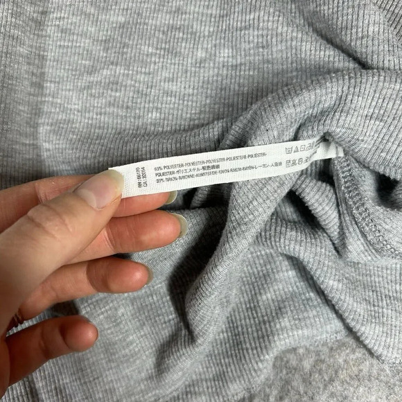 Intimately Free People Top Womens Small Rib Knit V-Neck Light Gray - Picture 6 of 7